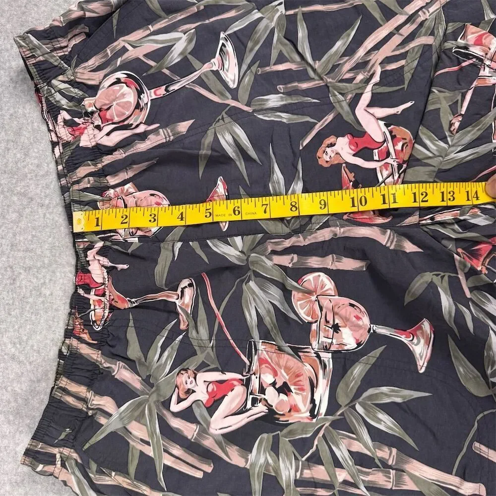 Tommy Bahama Men's Swim Trunks Size Large  Cocktail Print Tropical Shorts